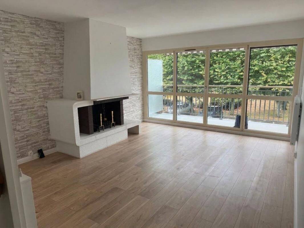 Appartement 3 pièces 60 m² · à Noisy-le-Roi · 60 m² · 1 250 €/mois