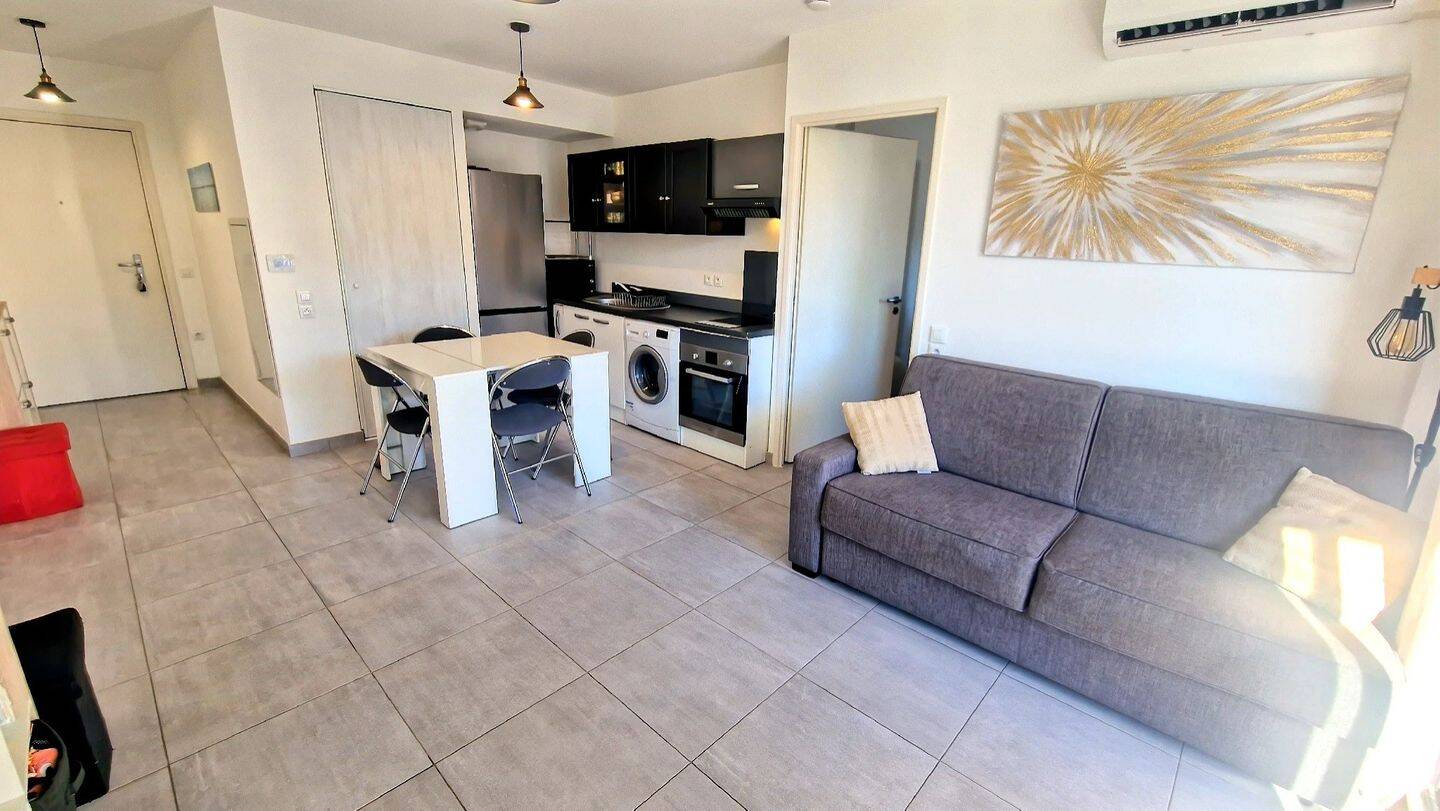 Appartement 2 pièces 40 m² · à La Ciotat · 40,2 m² · 239 000 €