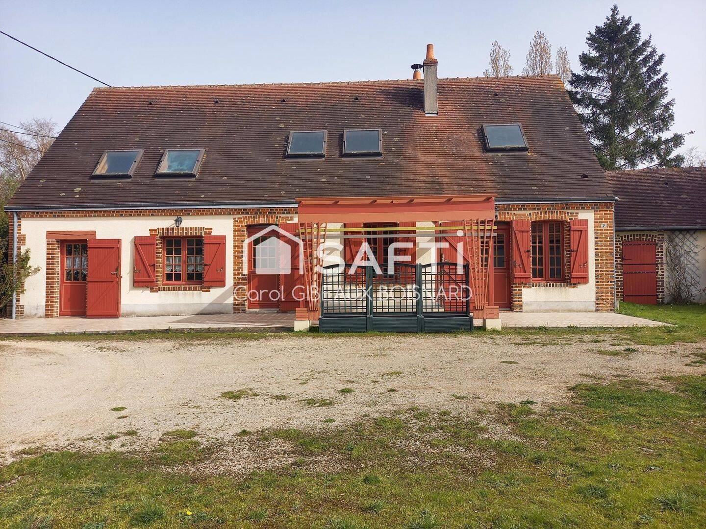 Maison 4 pièces 119 m² · à Cloyes-les-Trois-Rivières · 119 m² · 260 000 €