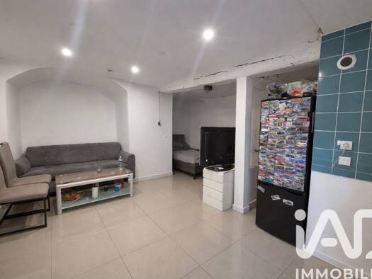 Immeuble à vendre 300 000 € 123 m² Le Bois Village Chanteloup-les-Vignes 78570