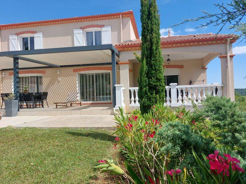 Maison 6 pièces 219 m² · à Montauban · 219 m² · 675 000 €
