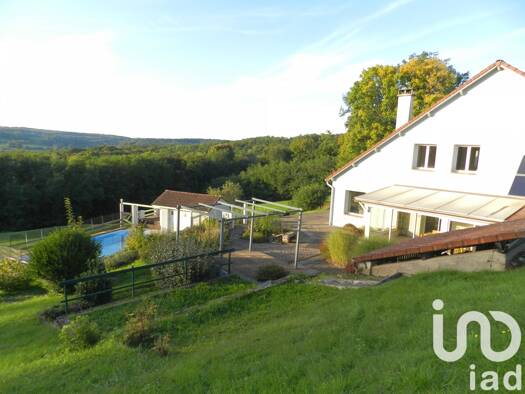 Maison à vendre 280 000 € 9 pièces 5 chambres 240 m² 8 370 m² de terrain Saint-Remy 70160