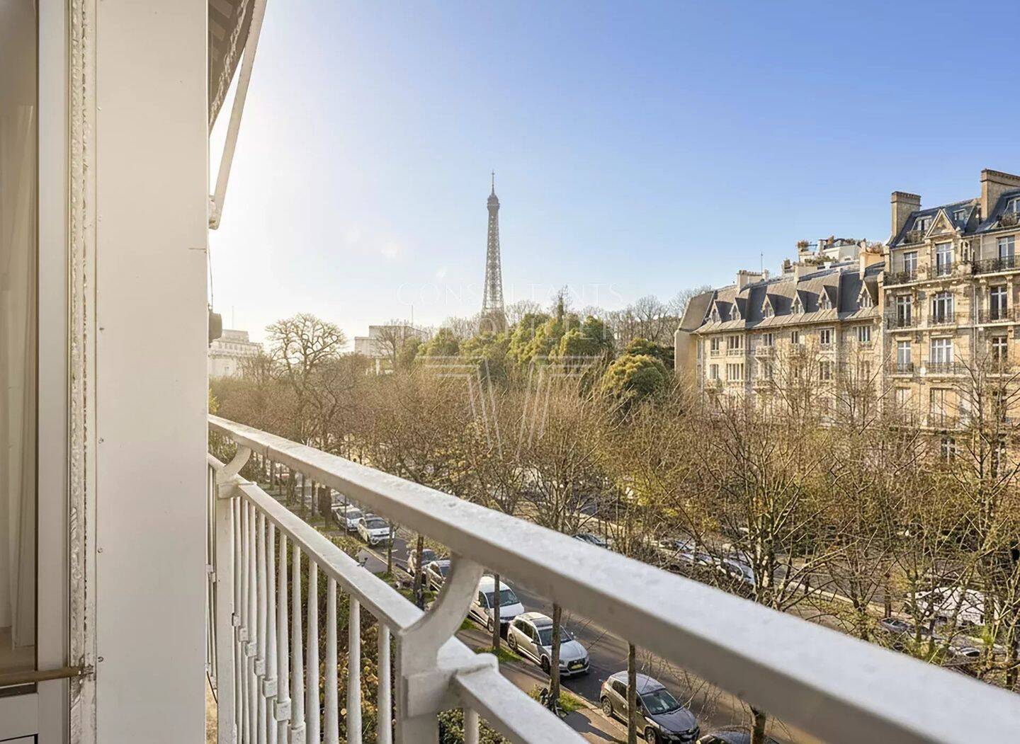 Appartement 3 pièces 87 m² · à Paris 16ème Arrondissement · 86,5 m² · 1 355 000 €