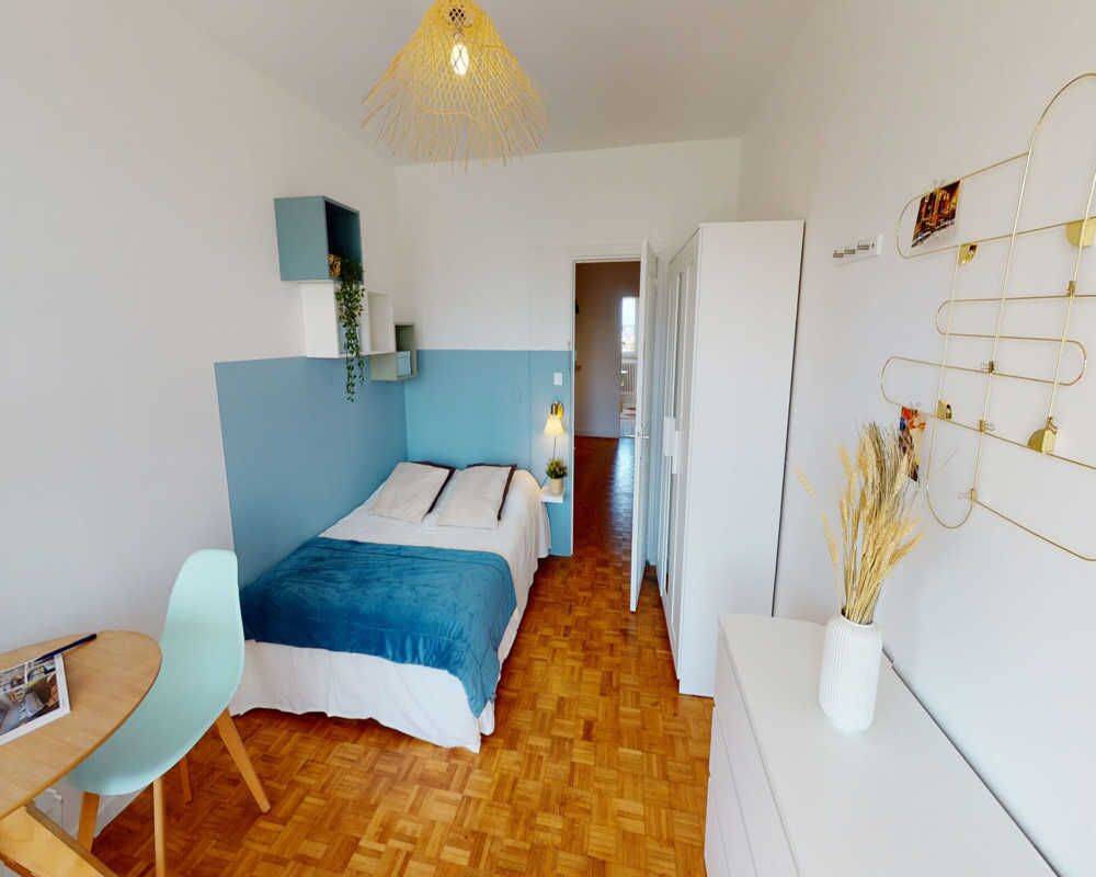 Appartement 4 pièces 90 m² · à Garches · 90 m² · 1 035 €/mois
