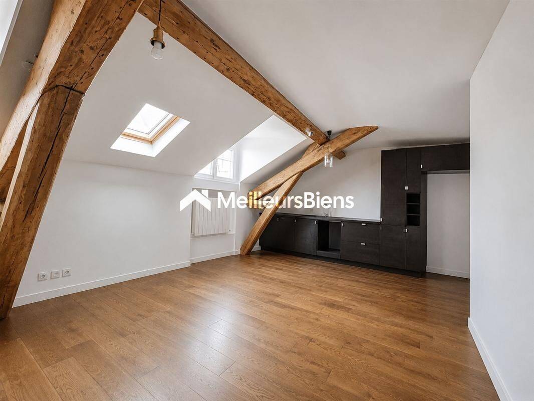 Appartement 2 pièces 40 m² · à Suresnes · 40,2 m² · 1 282 €/mois