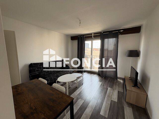 Appartement 1 pièce 30 m² · à Pau · 30,3 m² · 450 €