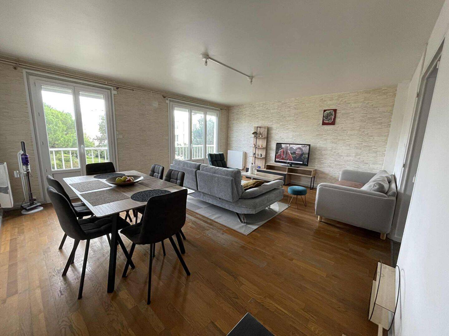 Appartement 3 pièces 74 m² · à La Rochelle · 73,5 m² · 850 €