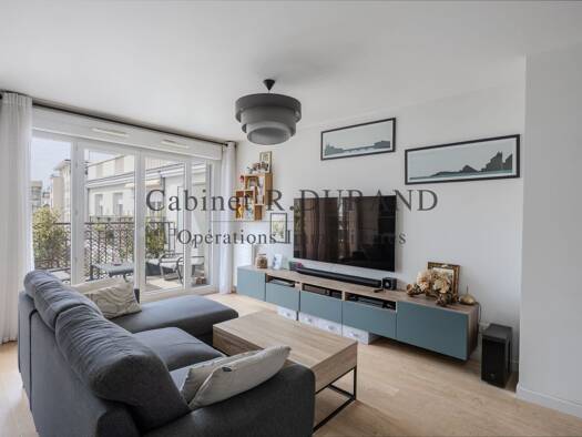Appartement à vendre 480 000 € 3 pièces 2 chambres 63,3 m² Étage 3/6 Agent Sarre-Centre-Les Vallées-La Garenne Colombes 92700