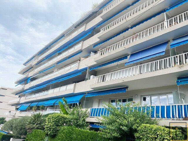 Appartement 2 pièces 54 m² · à Le Cannet · 53,7 m² · 940 €