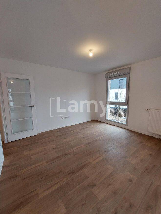 Appartement 3 pièces 61 m² · à Combs-la-Ville · 61,4 m² · 963 €/mois