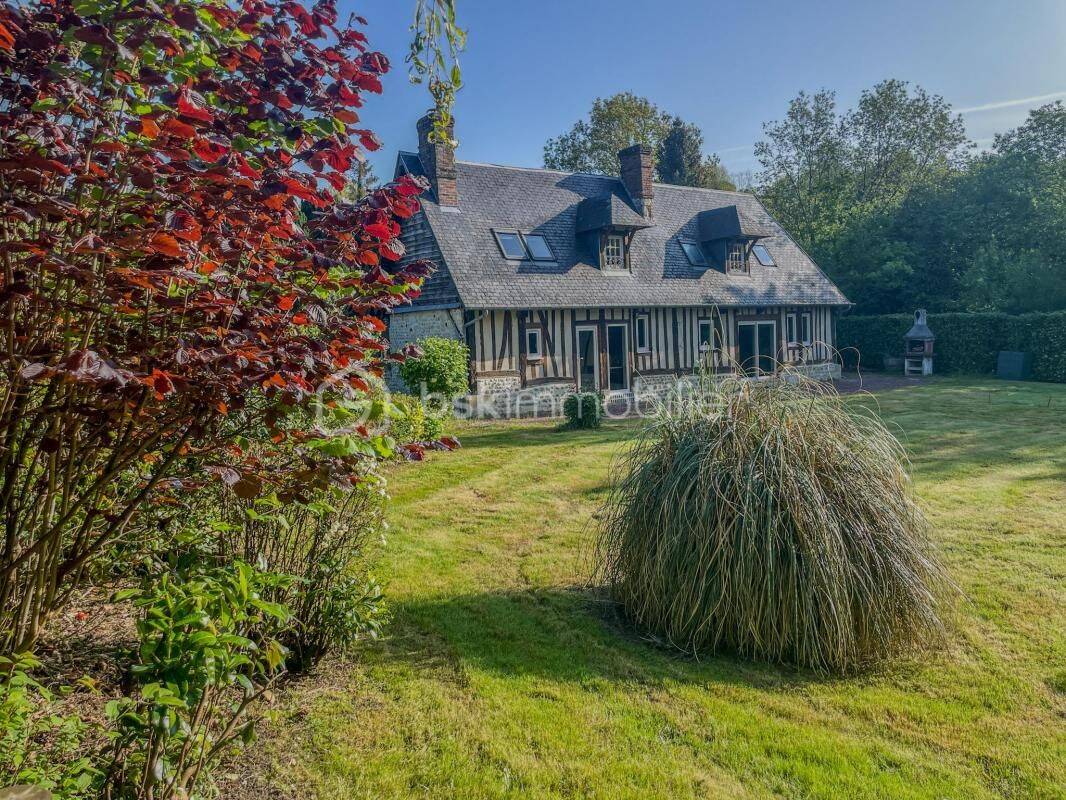 Maison 6 pièces 145 m² · à Lisieux · 145 m² · 389 000 €
