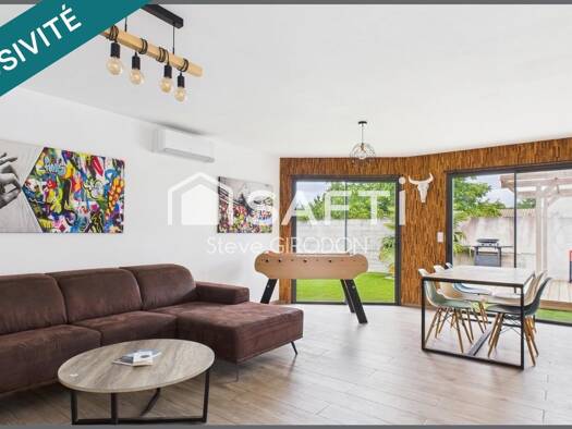 Maison de plain-pied à vendre 326 000 € 5 pièces 3 chambres 103 m² 405 m² de terrain Ferrières 17170