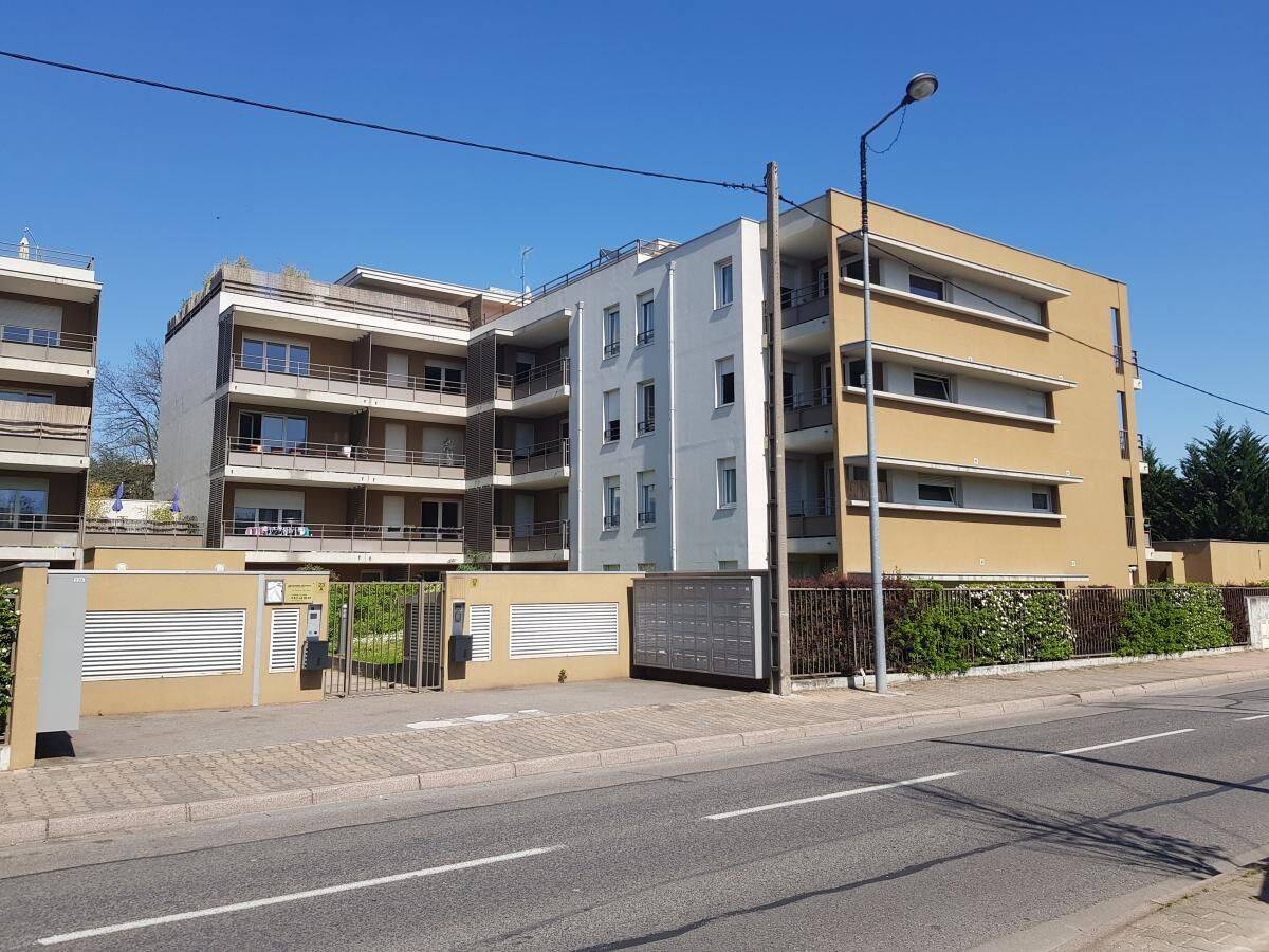 Appartement 4 pièces 90 m² · à Saint-Priest · 90 m² · 1 225 €/mois