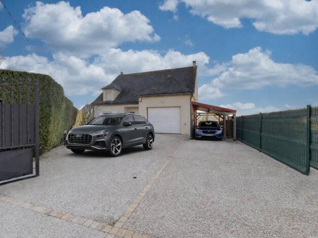 Maison à vendre 540 000 € 8 pièces 5 chambres 300 m² 942 m² de terrain Bernay-Vilbert 77540