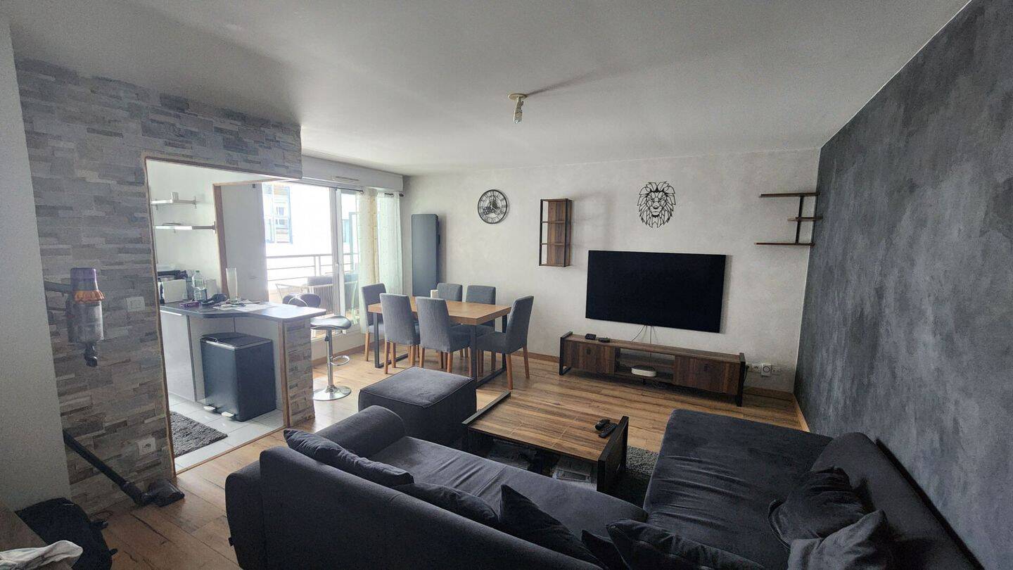 Appartement 3 pièces 63 m² · à Nantes · 62,8 m² · 1 090 €
