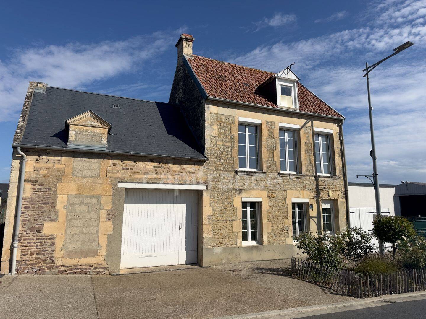 Maison 4 pièces 87 m² · à Tourville-sur-Odon · 87 m² · 240 000 €