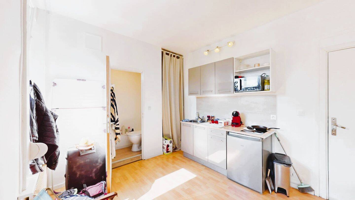 Appartement 1 pièce 18 m² · à Lille · 18 m² · 459 €