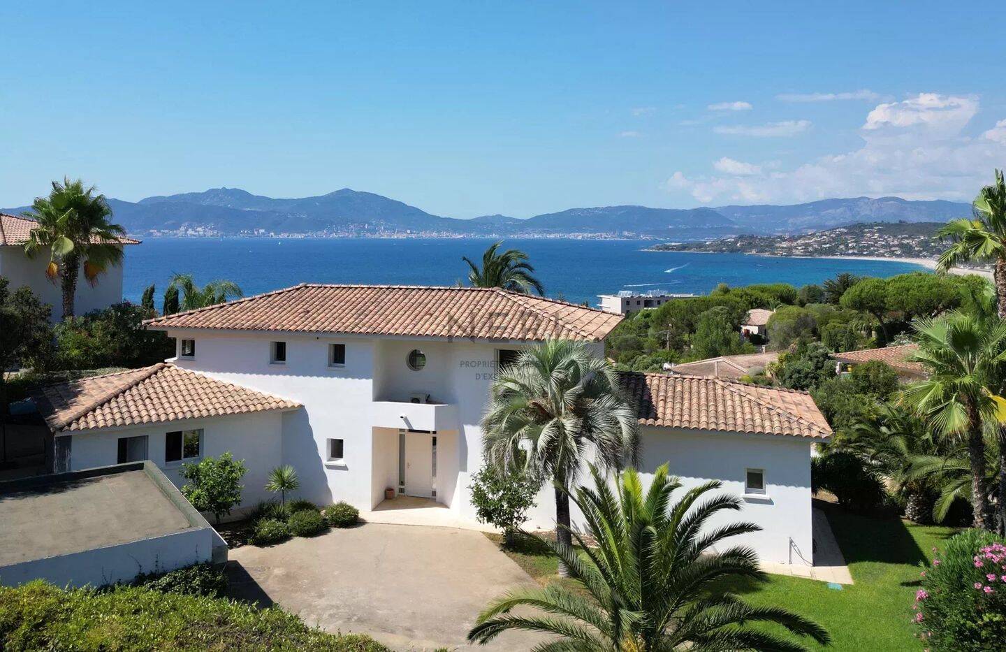 Maison 5 pièces 220 m² · à Pietrosella · 220 m² · 1 690 000 €
