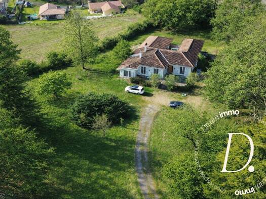 Maison à vendre 575 000 € 6 pièces 5 chambres 220 m² 7 487 m² de terrain Saint-André-de-Seignanx 40390