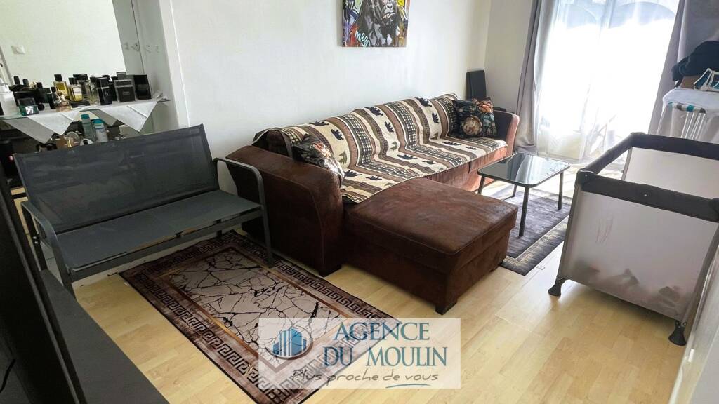 Appartement à vendre 179 300 € 3 pièces 2 chambres 57 m² Étage 1/1 Bois Notre Dame Pontault-Combault 77340