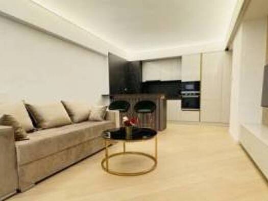 Appartement à louer 1 000 € 3 pièces 3 chambres 53 m² disponible dès maintenant Beaulieu-Darboussèdes Toulon 83000