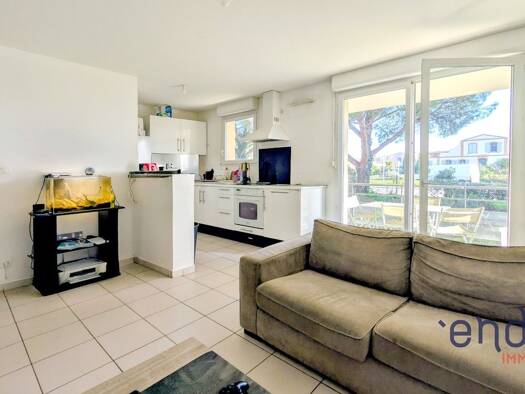 Appartement à vendre 129 000 € 2 pièces 1 chambre 43 m² RDC/1 Seilh 31840