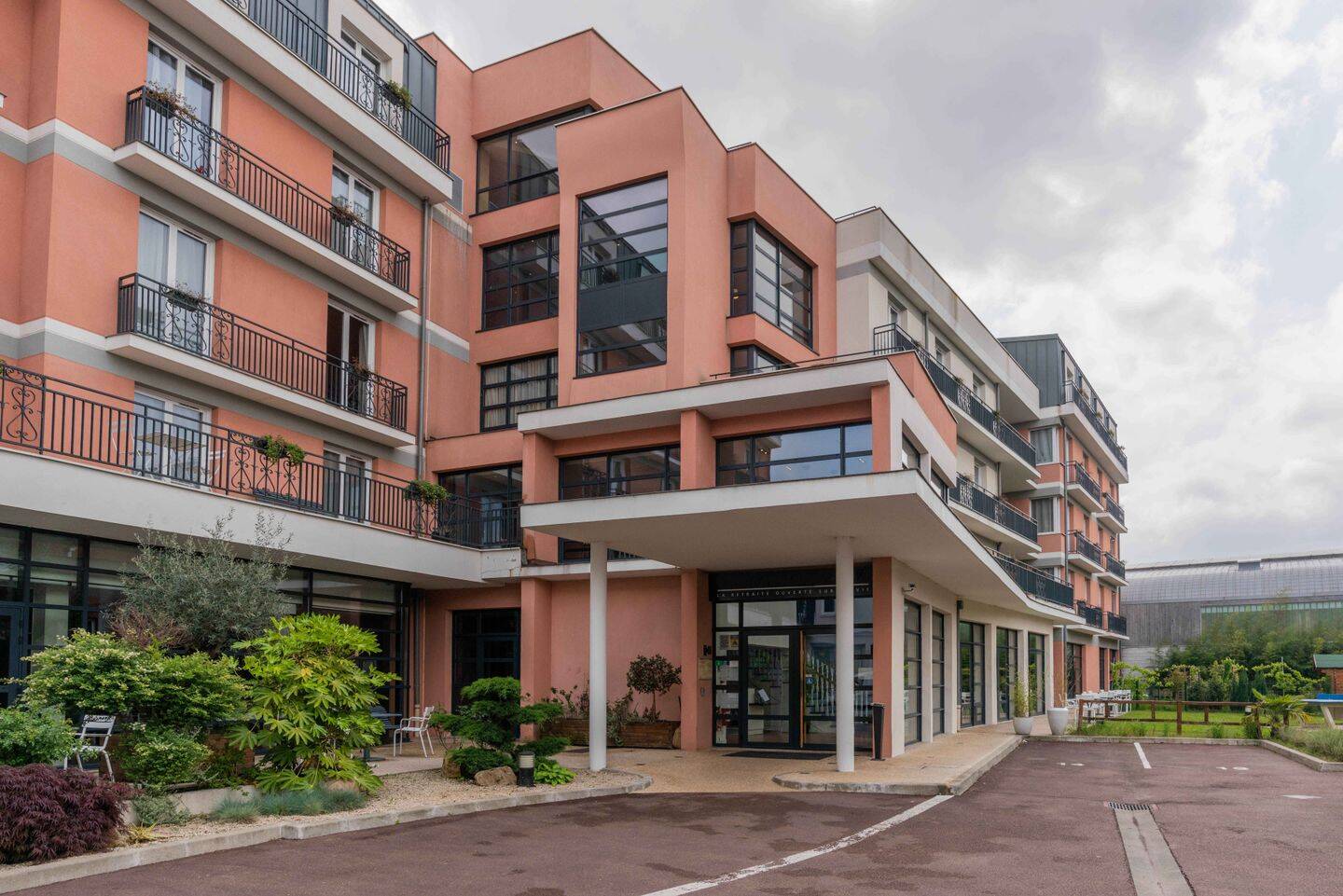 Appartement 2 pièces 46 m² · à Drancy · 45,5 m² · 314 384 €