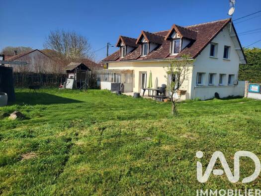 Maison à vendre 165 000 € 5 pièces 3 chambres 125 m² 992 m² de terrain Roncenay 10320