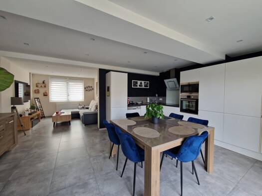 Maison à vendre 265 200 € 4 pièces 3 chambres 82 m² Leffrinckoucke 59495