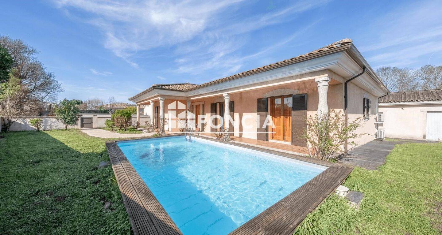 Maison 5 pièces 130 m² · à Cézac · 130 m² · 290 000 €