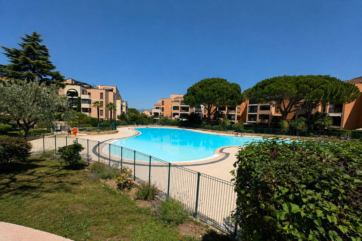 Appartement 2 pièces 34 m² · à Mougins · 34 m² · 900 €