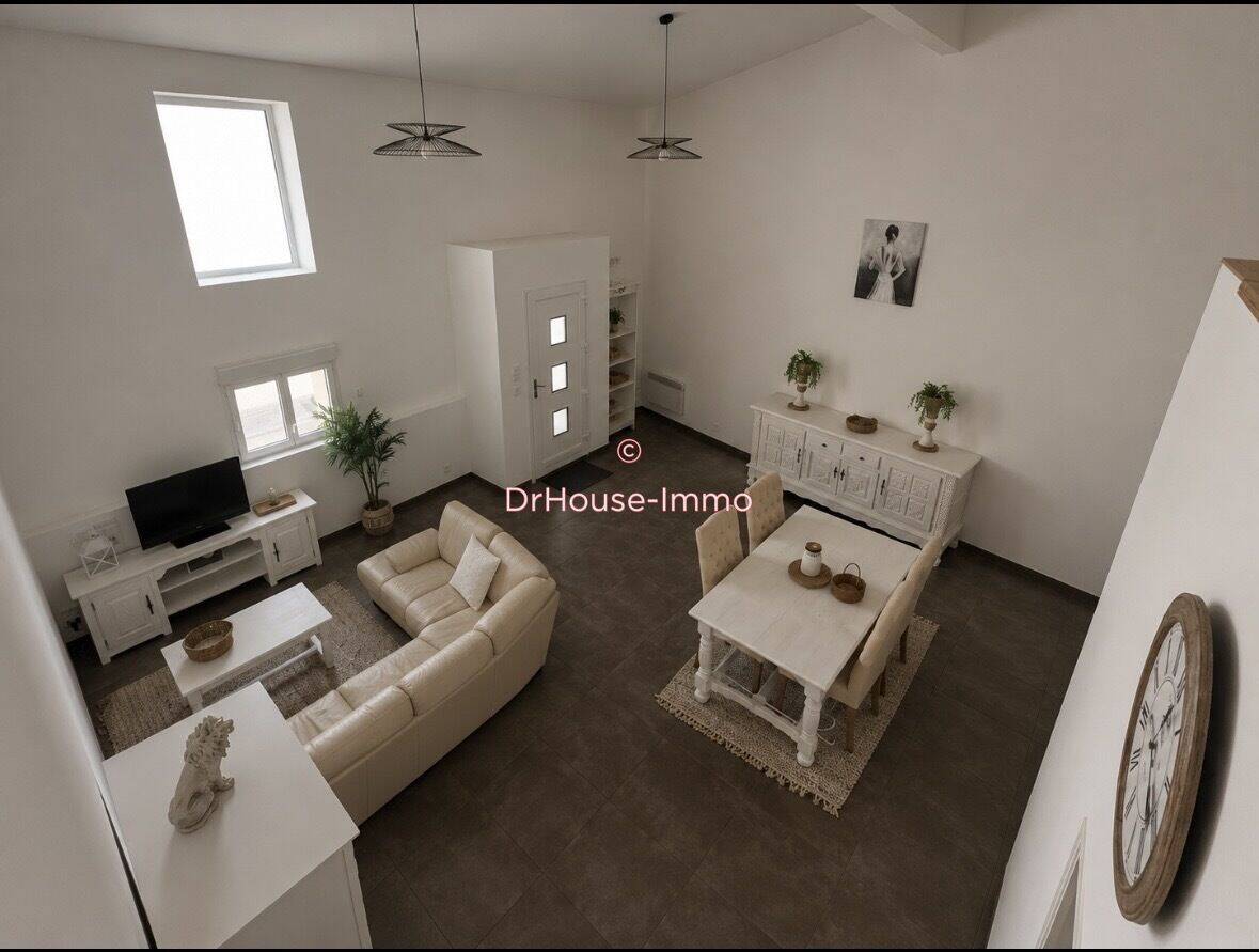 Maison 5 pièces 133 m² · à Listrac-Médoc · 133 m² · 210 000 €
