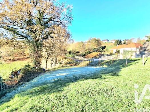 Terrain constructible à vendre 25 000 € 941 m² de terrain Rural Est Tulle 19000