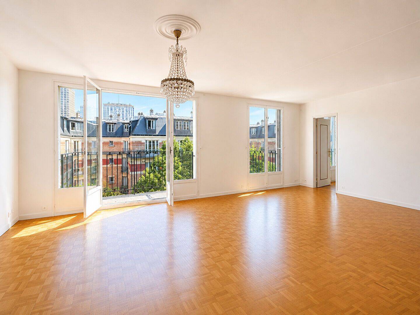 Appartement 4 pièces 93 m² · à Paris 15ème Arrondissement · 93 m² · 895 000 €