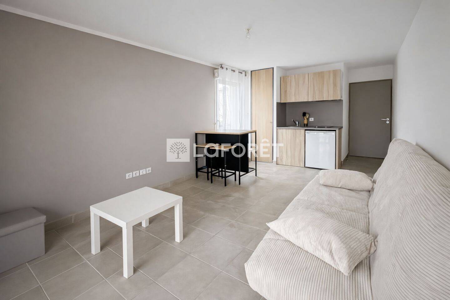 Appartement 1 pièce 26 m² · à Nîmes · 26 m² · 500 €/mois