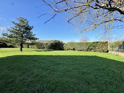 Terrain constructible à vendre 200 000 € 370 m² de terrain Toulouse 31100