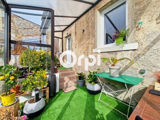 Maison de ville à vendre 250 000 € 3 pièces 2 chambres 102,6 m² 124 m² de terrain Saint-André-la-Côte 69440