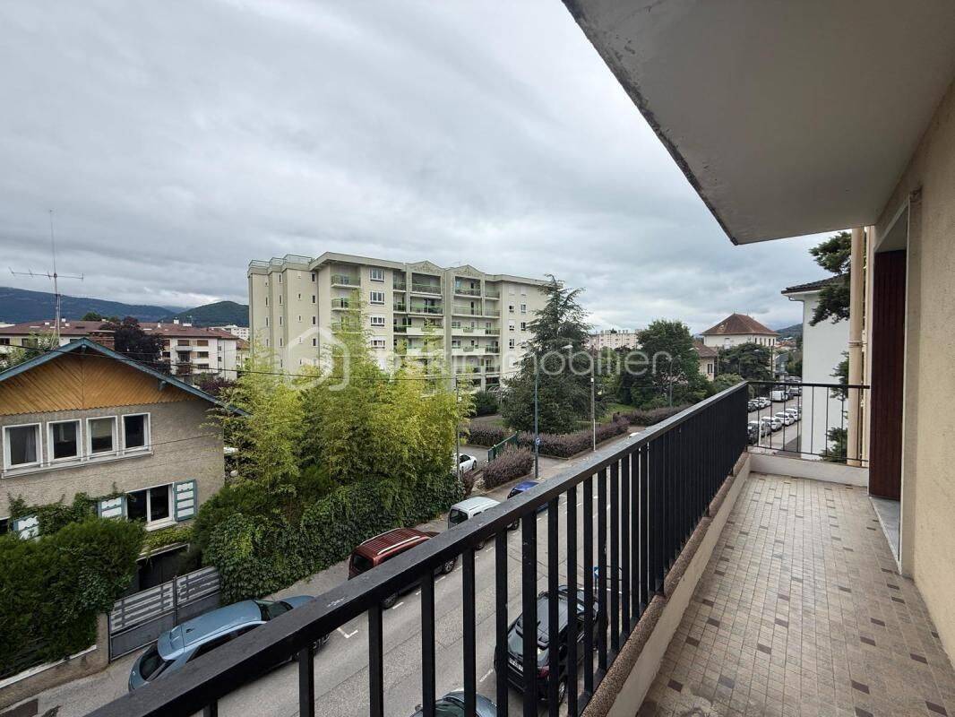 Appartement 2 pièces 47 m² · à Annecy · 47,1 m² · 1 082 €