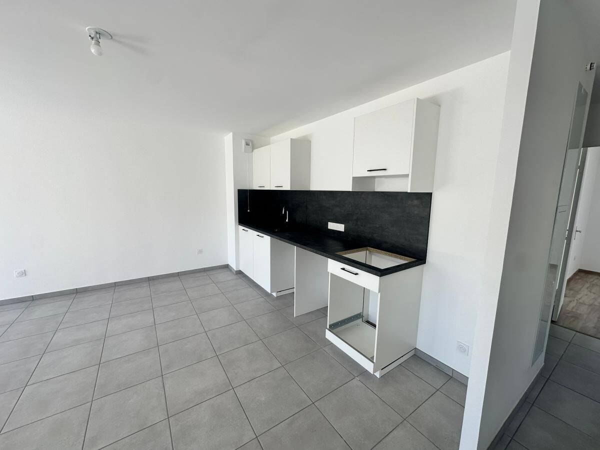 Appartement 3 pièces 76 m² · à Clermont-Ferrand · 76 m² · 880 €/mois