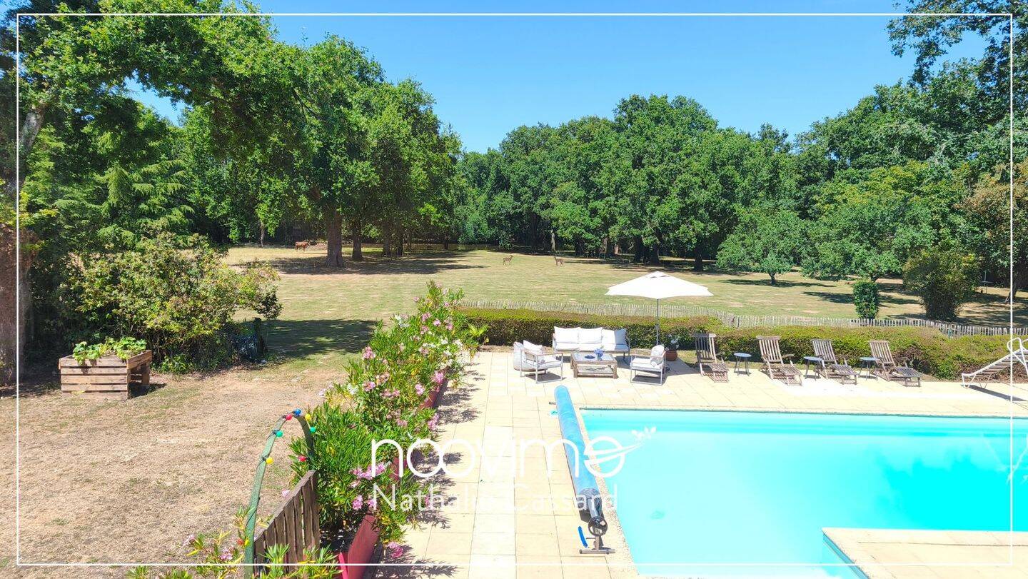 Maison 12 pièces 330 m² · à Nort-sur-Erdre · 330 m² · 700 000 €