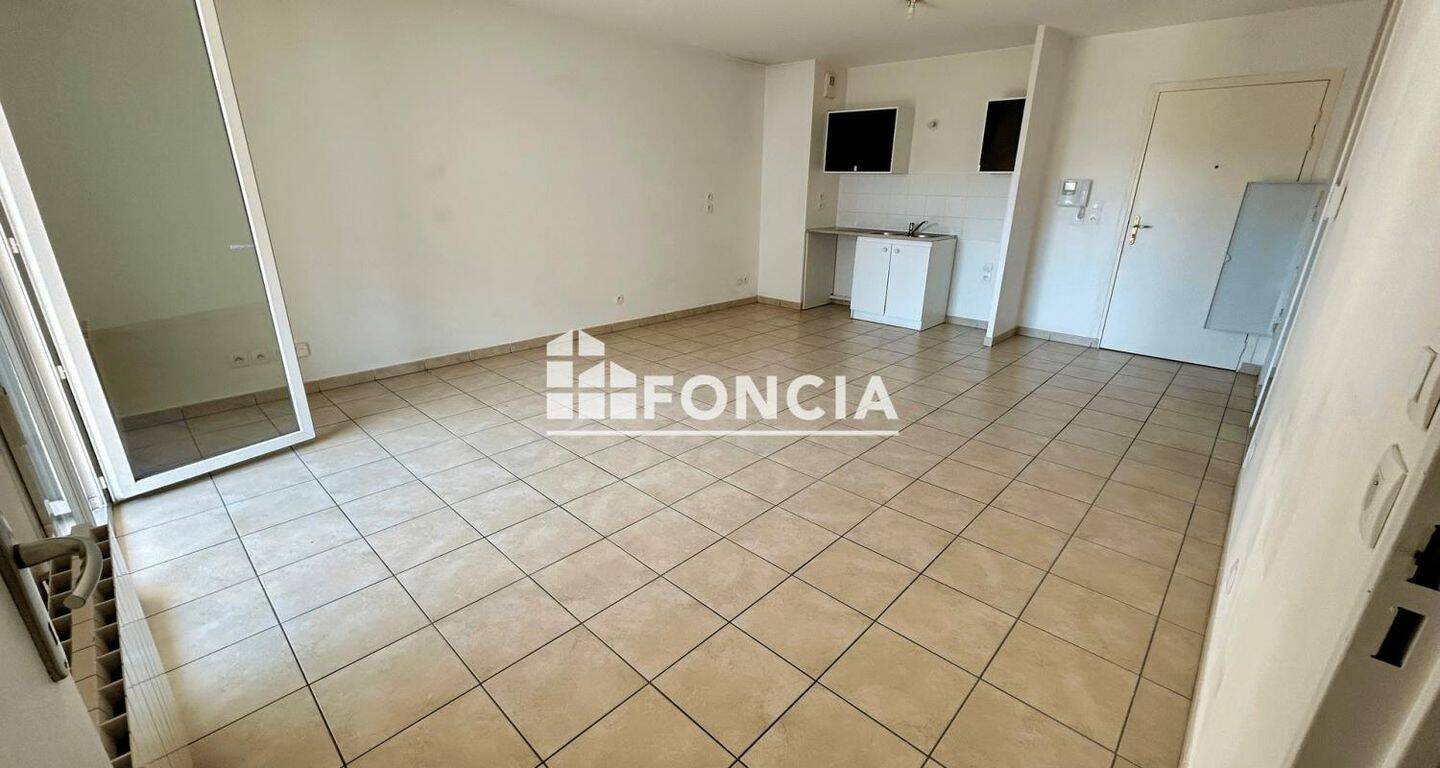 Appartement 2 pièces 46 m² · à Meyzieu · 46 m² · 794 €