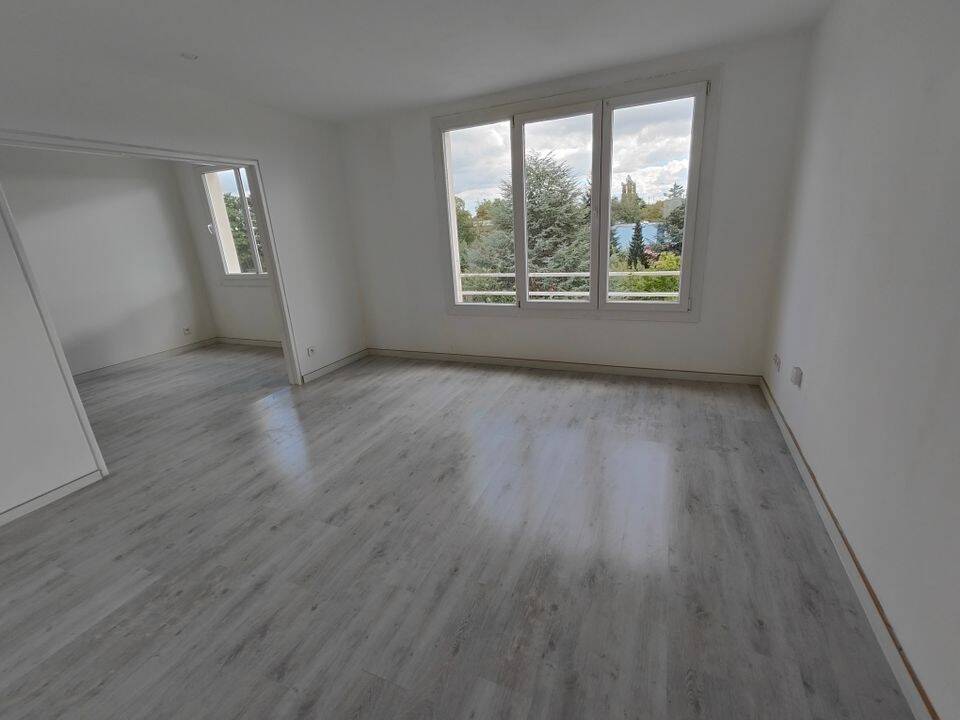Appartement 5 pièces 83 m² · à Roubaix · 83 m² · 950 €/mois
