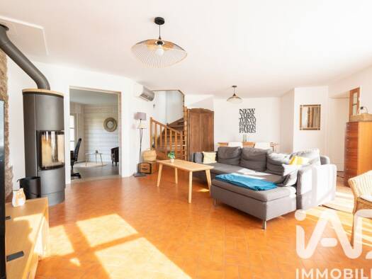 Maison à vendre 450 000 € 5 pièces 3 chambres 105 m² 254 m² de terrain Les Garennes Guyancourt 78280