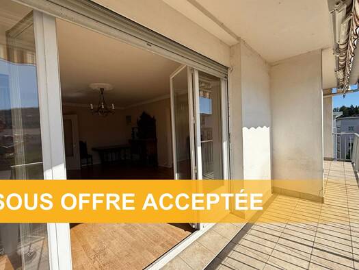 Appartement à vendre 106 000 € 4 pièces 2 chambres 99 m² Étage 5/7 Les Mouillères Lons-le-Saunier 39000