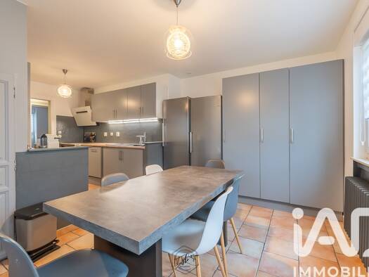 Maison à vendre 390 000 € 5 pièces 3 chambres 140 m² 797 m² de terrain Collège-Languedoc-Écoles Florange 57190