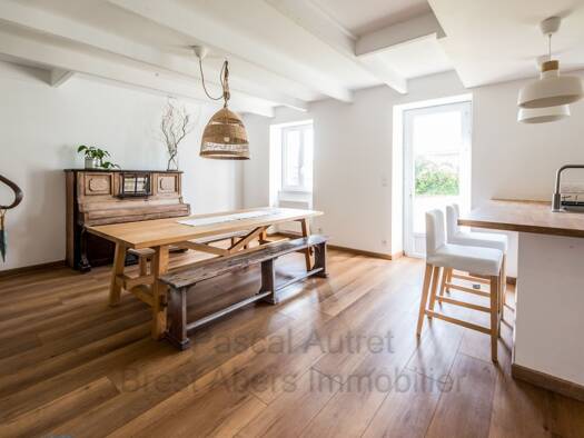 Maison à vendre 374 400 € 6 pièces 4 chambres 146 m² 645 m² de terrain Ploudalmézeau 29830