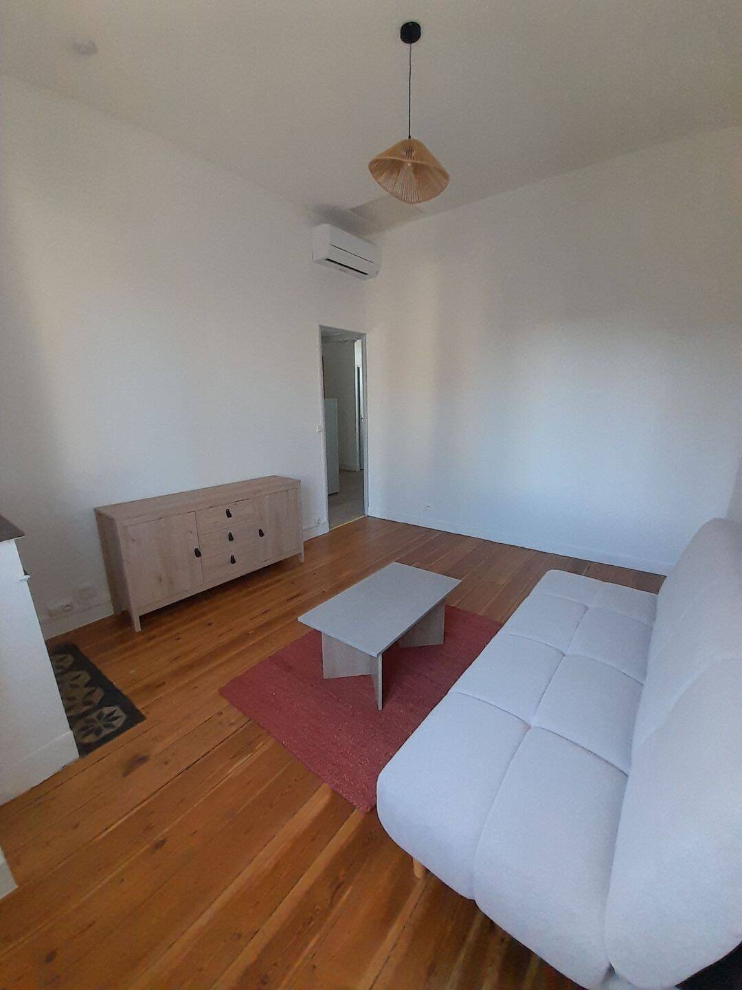 Appartement 2 pièces 38 m² · à Bordeaux · 38 m² · 930 €/mois