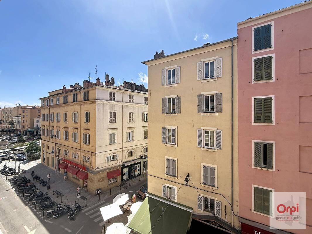Appartement 1 pièce 21 m² · à Ajaccio · 21,1 m² · 130 000 €