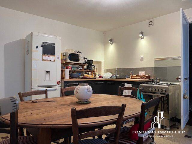 Maison 5 pièces 88 m² · à Fontenay-le-Comte · 87,7 m² · 127 800 €