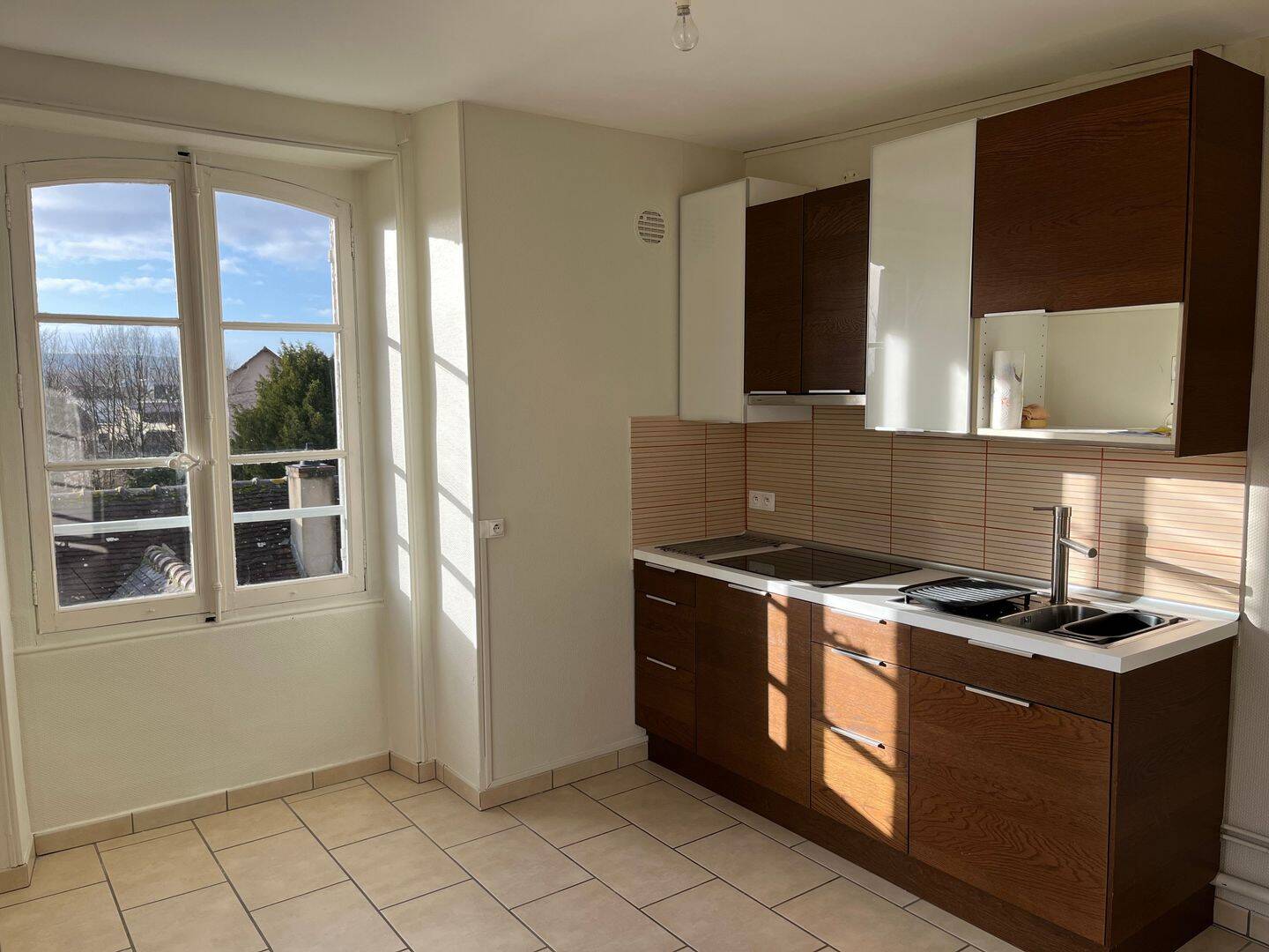 Appartement 1 pièce 35 m² · à Joigny · 35 m² · 435 €